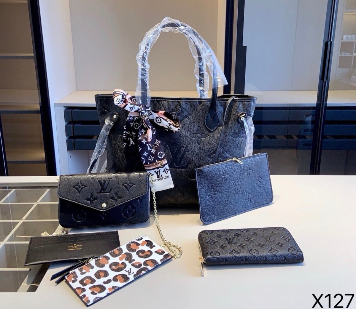 lv-set-2