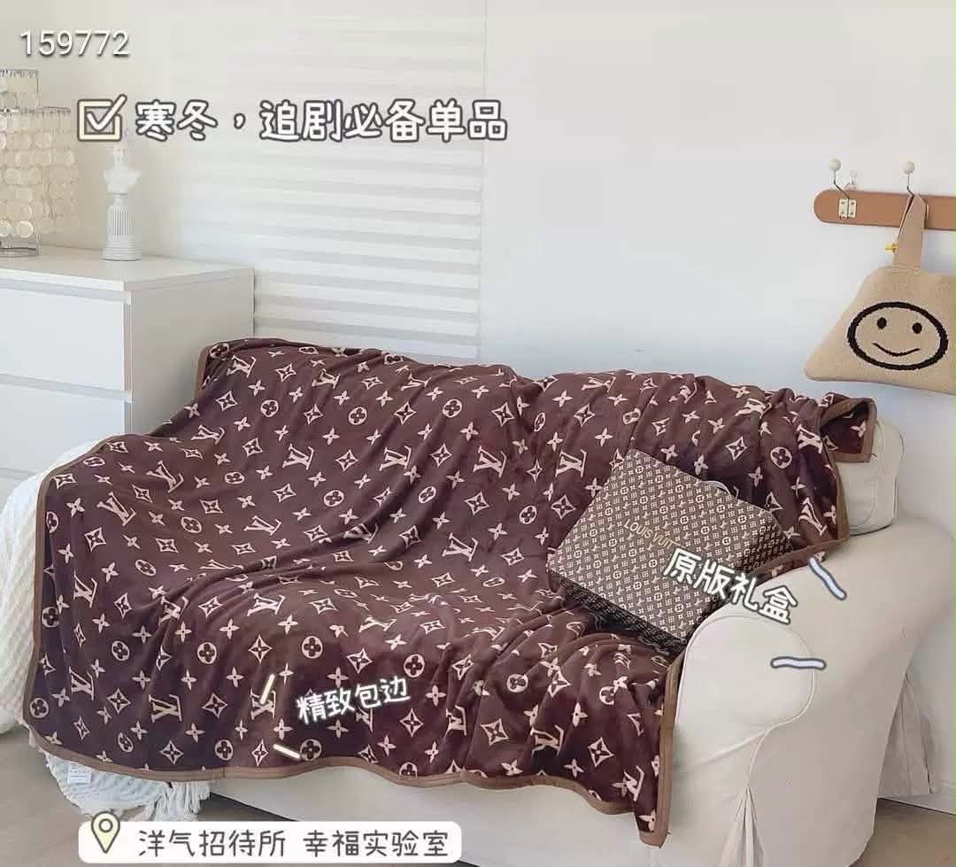 LV Blanket