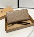 coach-wallet-with-box