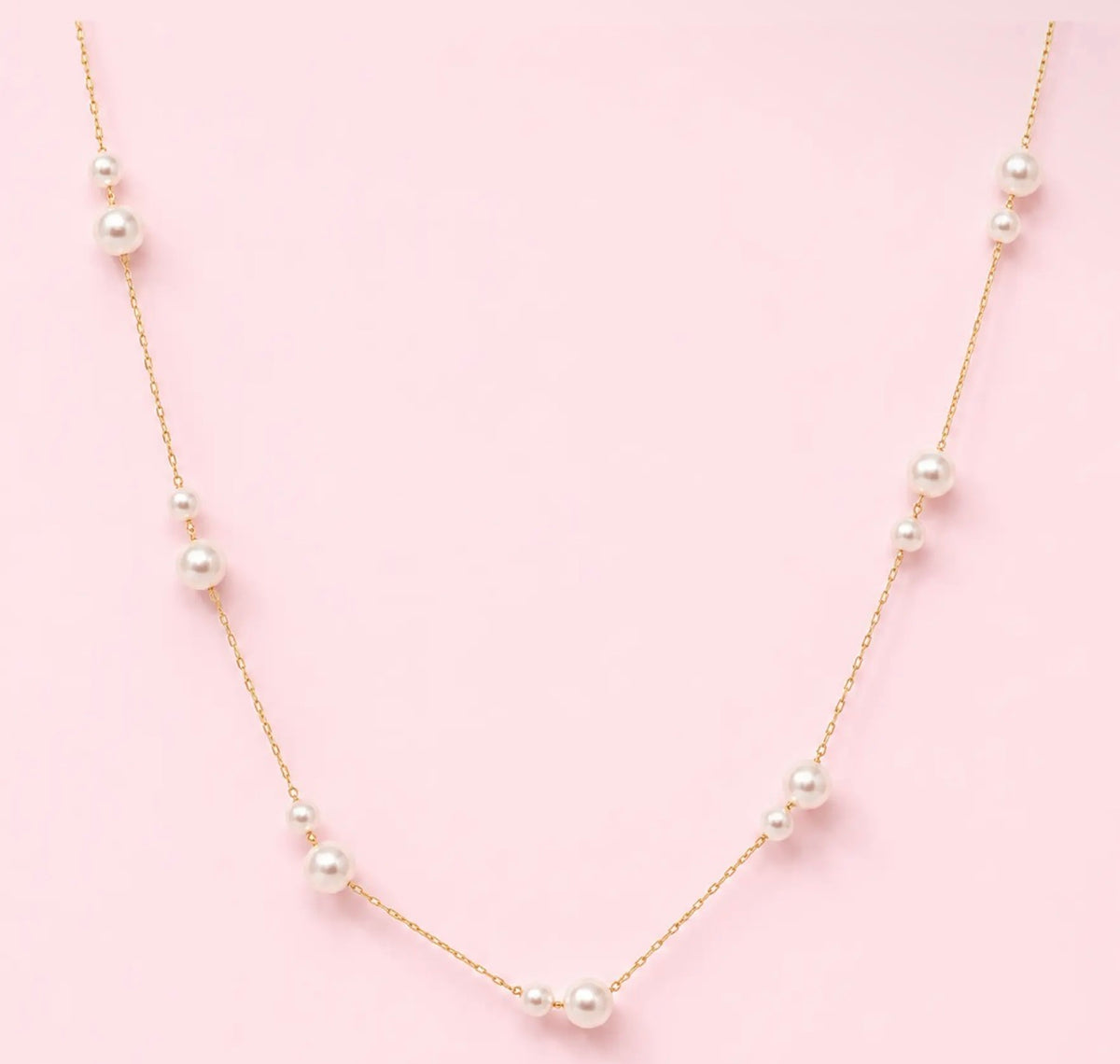 dainty-pearl-necklace