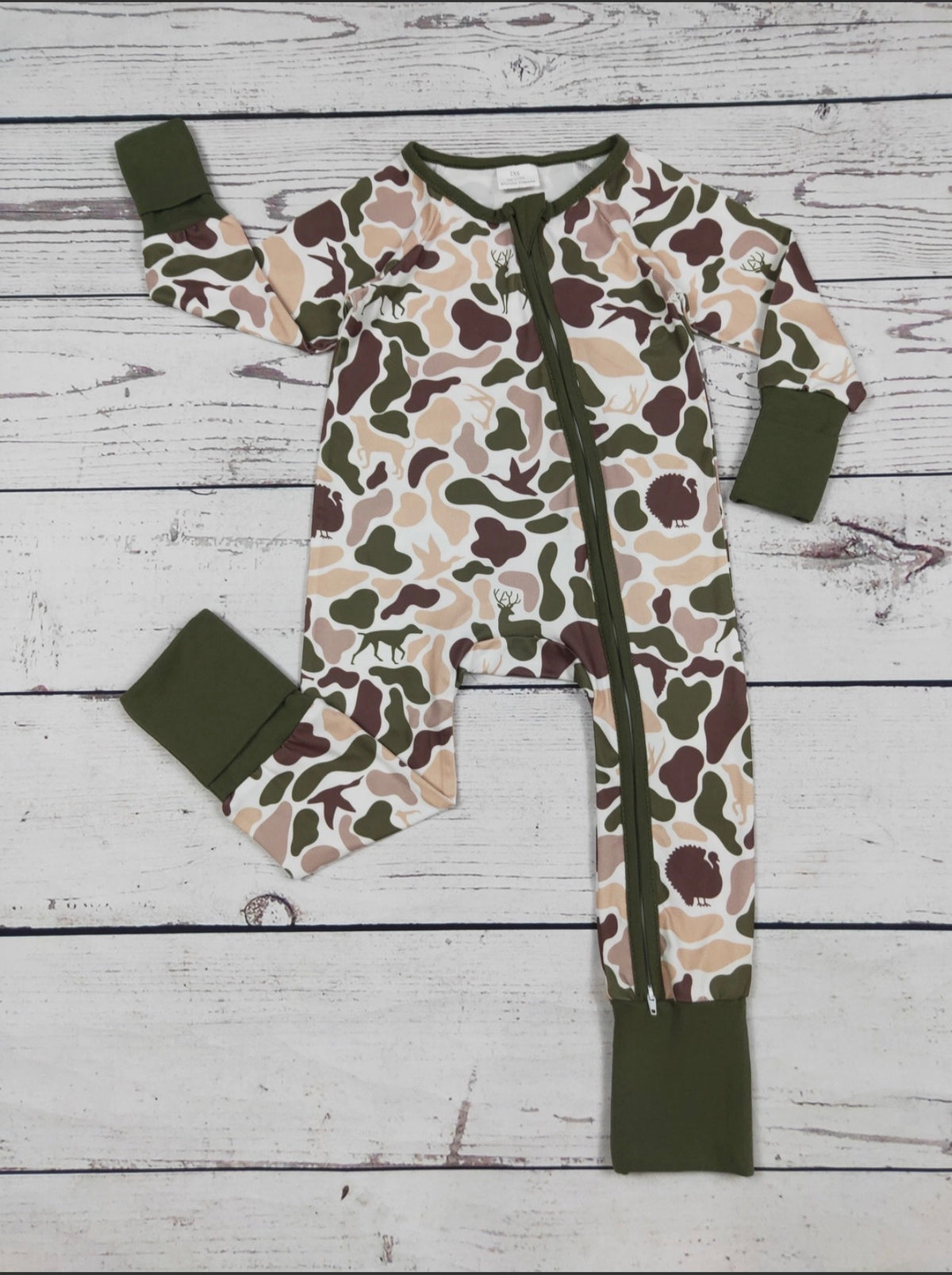 hunting-camo-baby-zippy