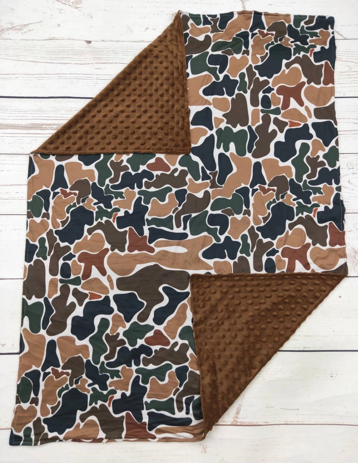 brown-camo-blanket