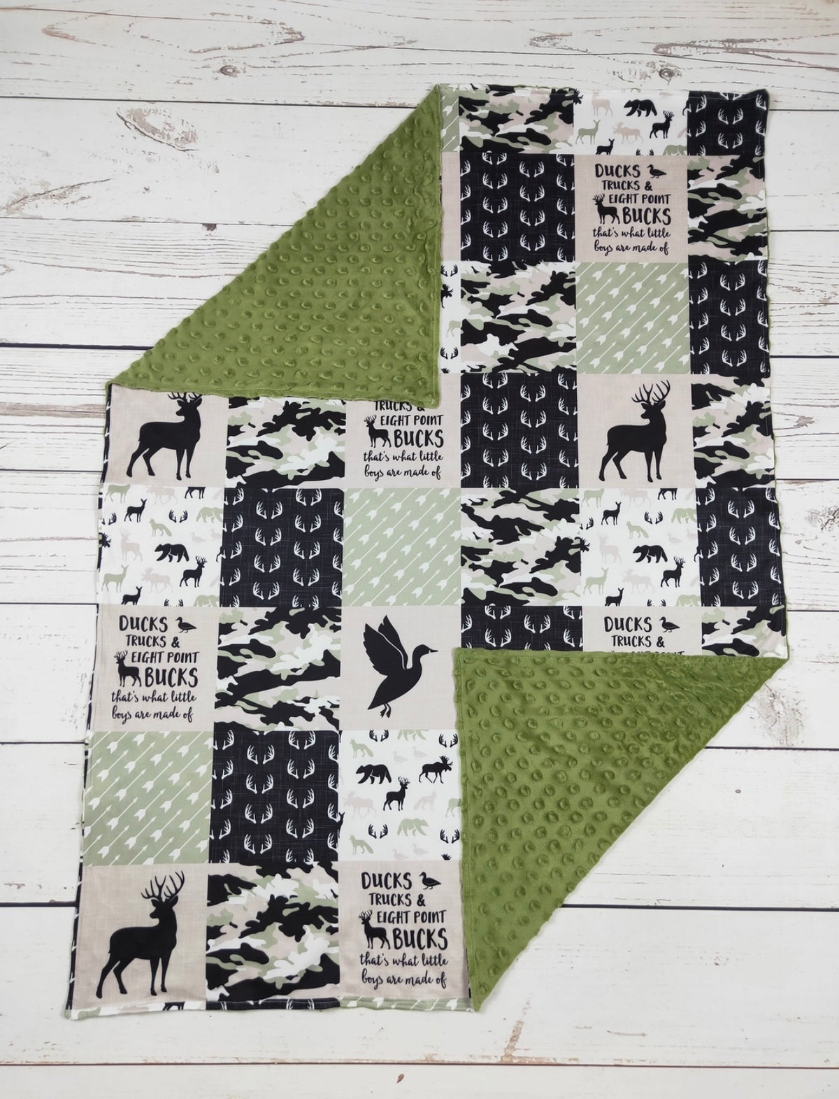hunting-camo-blanket