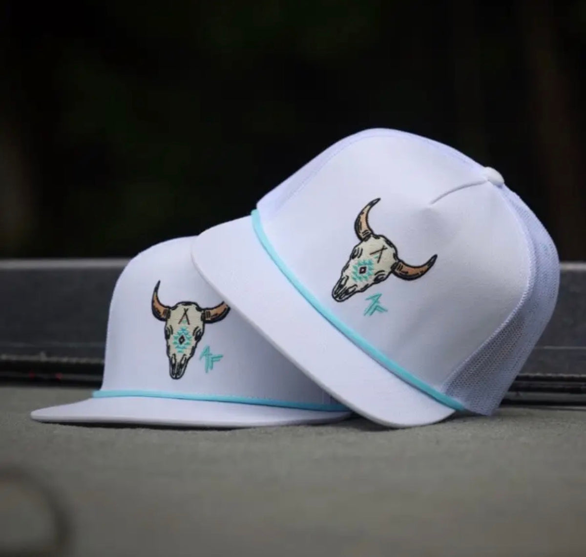 turquoise-rope-cow-skull-american-fletcher-hat