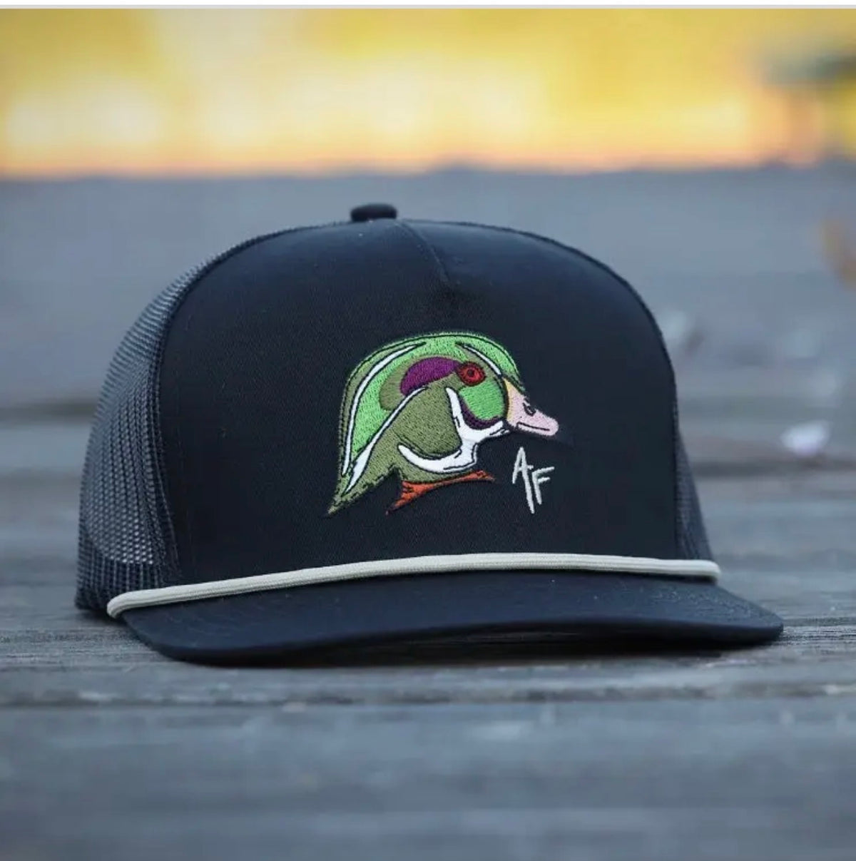 all-black-rope-wood-duck-head-american-fletcher-hat
