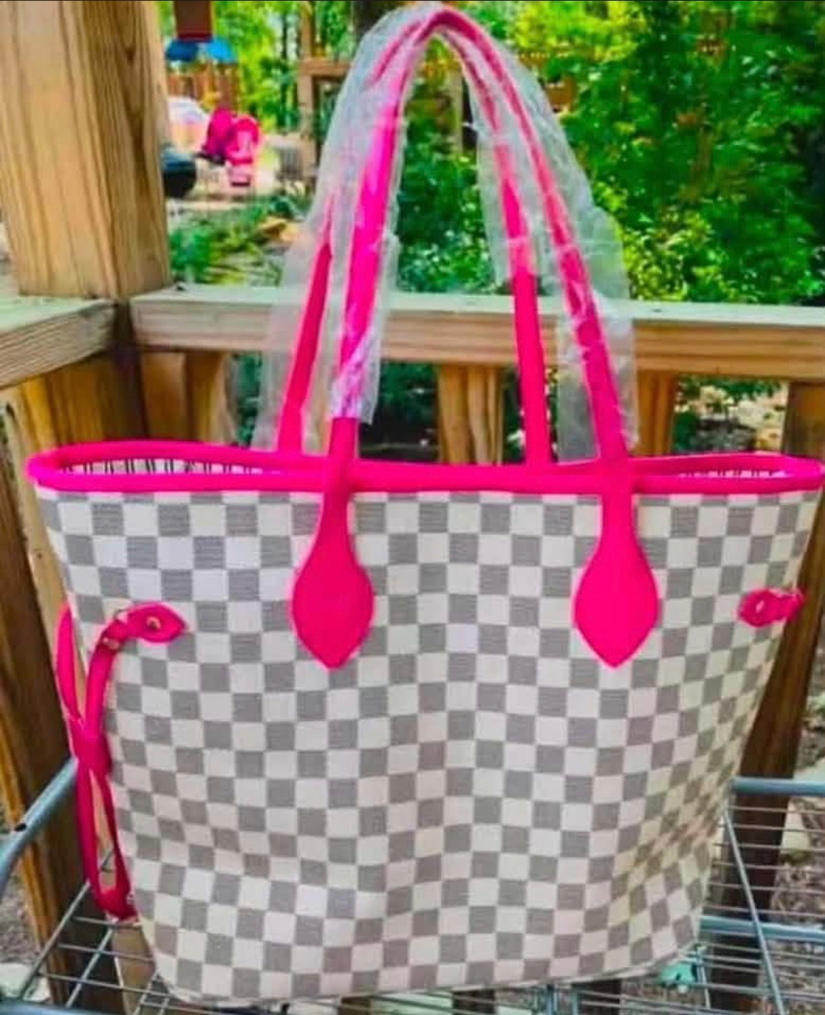 lv-purse-2