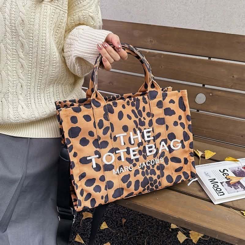 Marc Jacobs The Tote Bag